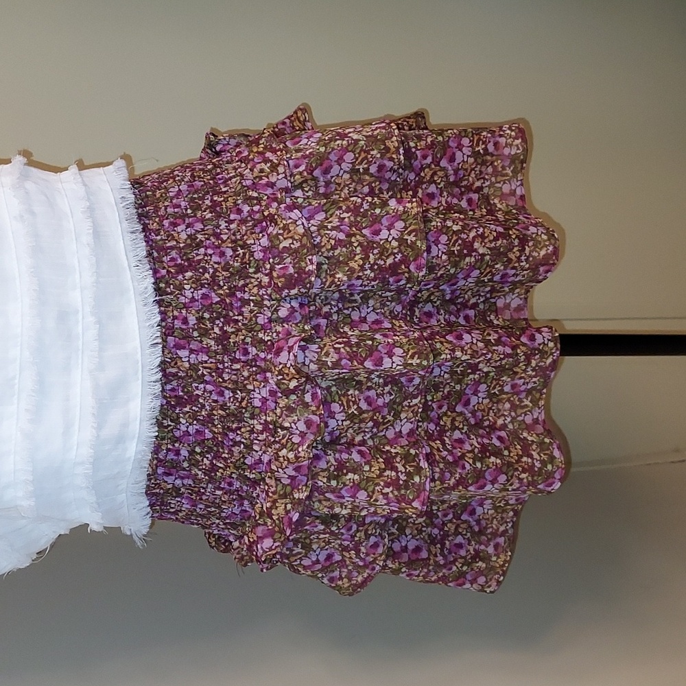Sadie & Sage Deep Pink/Green Floral Tiered Skirt